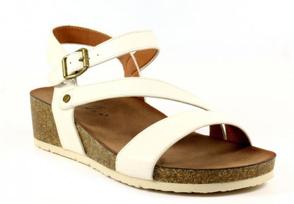 Lunar Cluster White Sandal