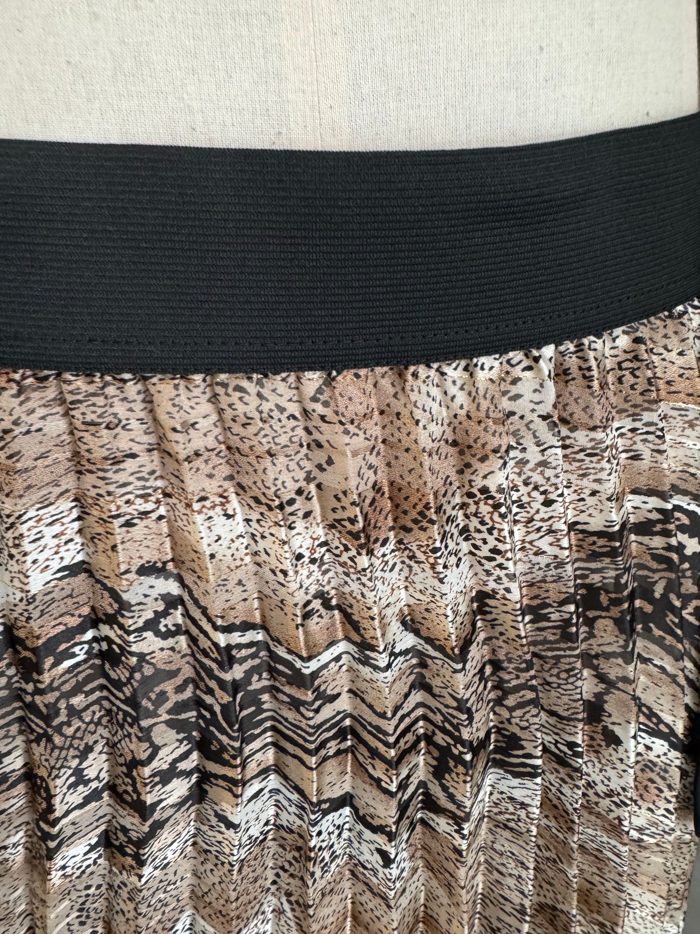 Malissa J Animal Print Pleated Skirt